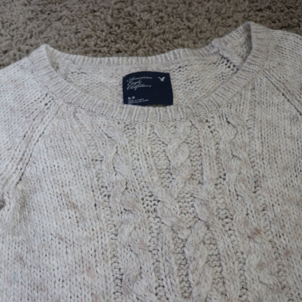 American Eagle Knitted Sweater
